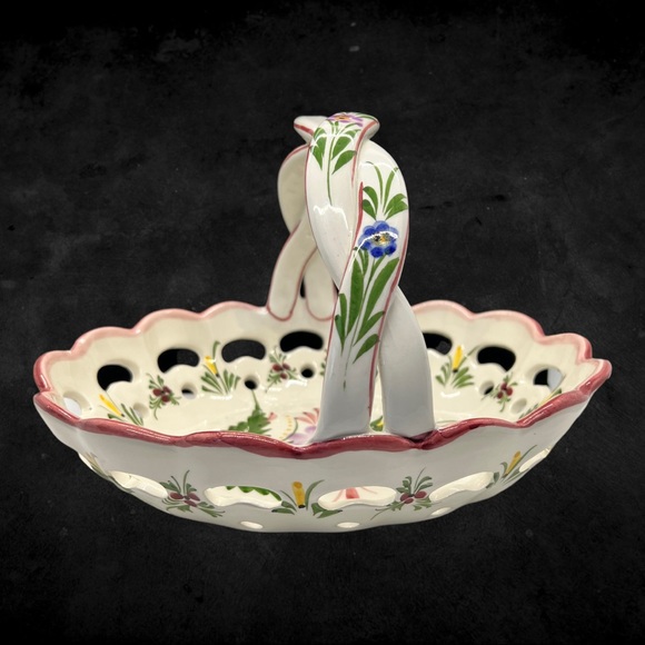 Vintage RCCL Portugal Hand-painted Floral Ceramic Scalloped Lattice Bowl - Picture 4 of 10